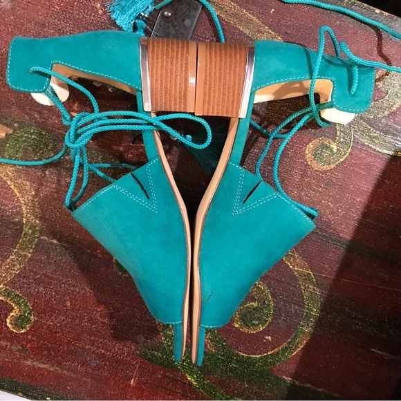 ▪️NINE WEST Ankle Tie Sandals - Picture 6 of 11